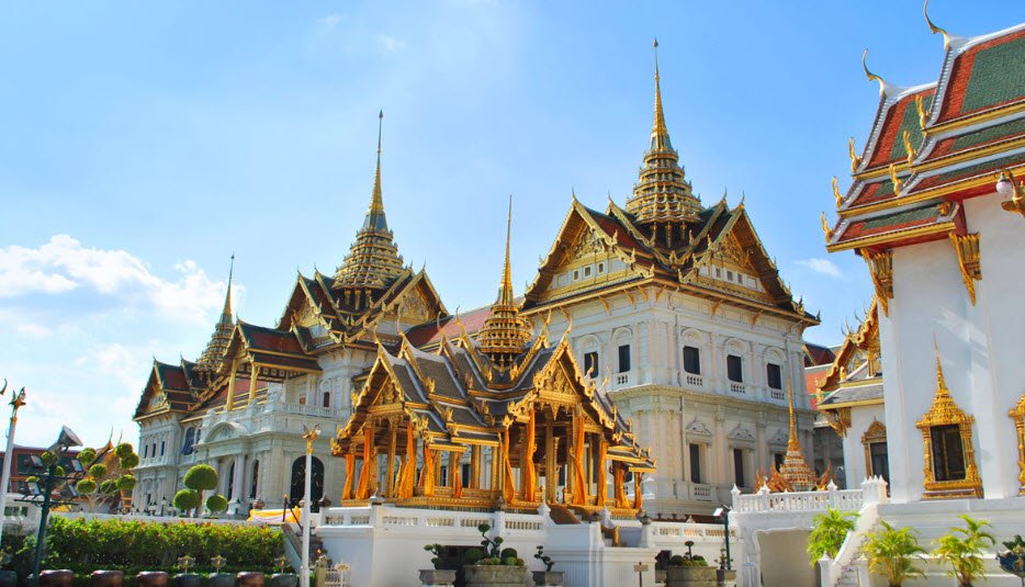 Grand Palace & Wat Phra Kaew (Emerald Buddha)